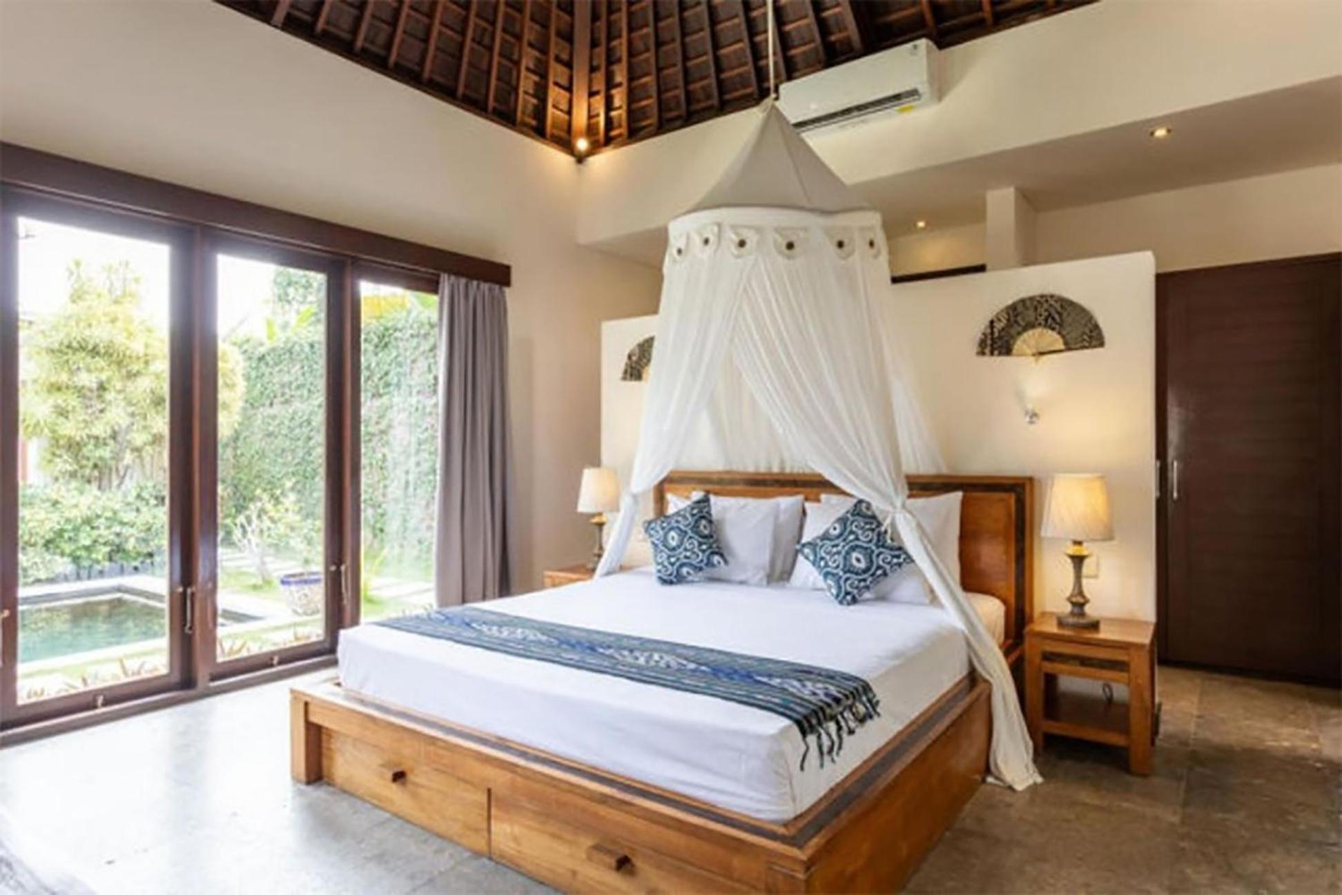 Villa Tiga Mangga By Optimum Bali Villas 세미냑 외부 사진